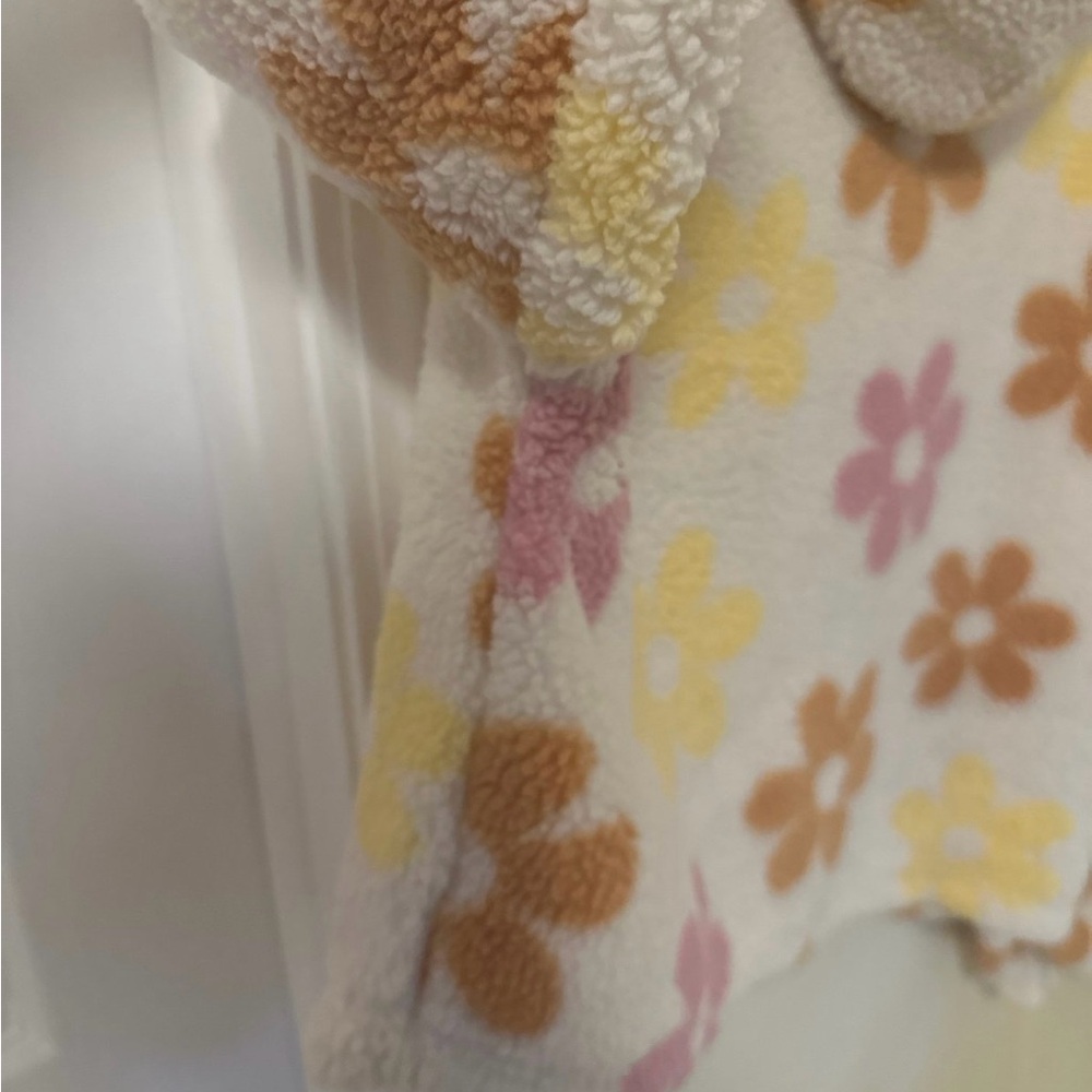 Barbie Cream Sherpa Hoodie with Pink, Yellow & Tan Floral Print size S - Picture 4 of 6